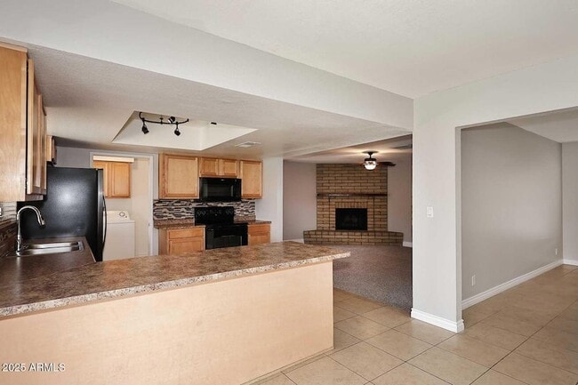 Building Photo - 617 E Calle Bolo Ln