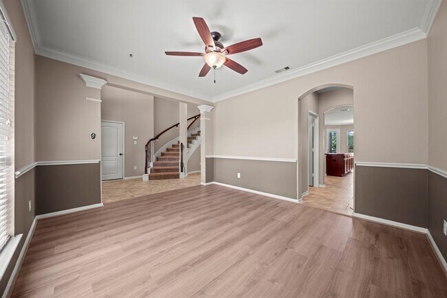 Building Photo - 4814 Peninsula Garden Way