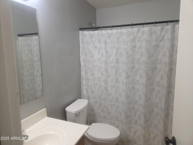 Building Photo - 1958 E Renegade Trail