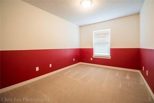 Building Photo - 1028 S Eastview Dr