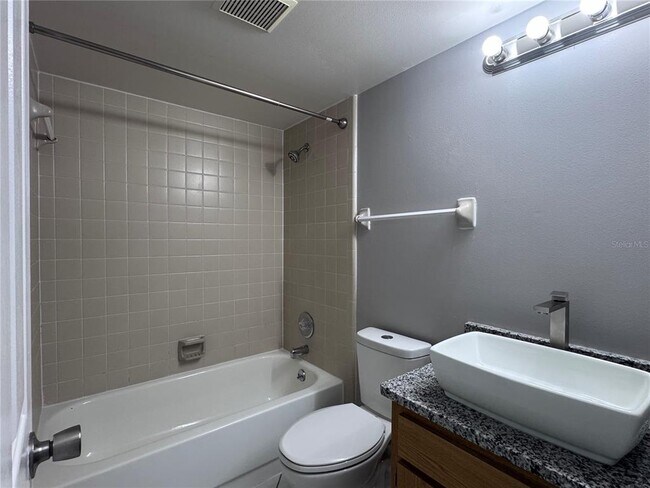 Building Photo - 3188 Shingle Creek Ct