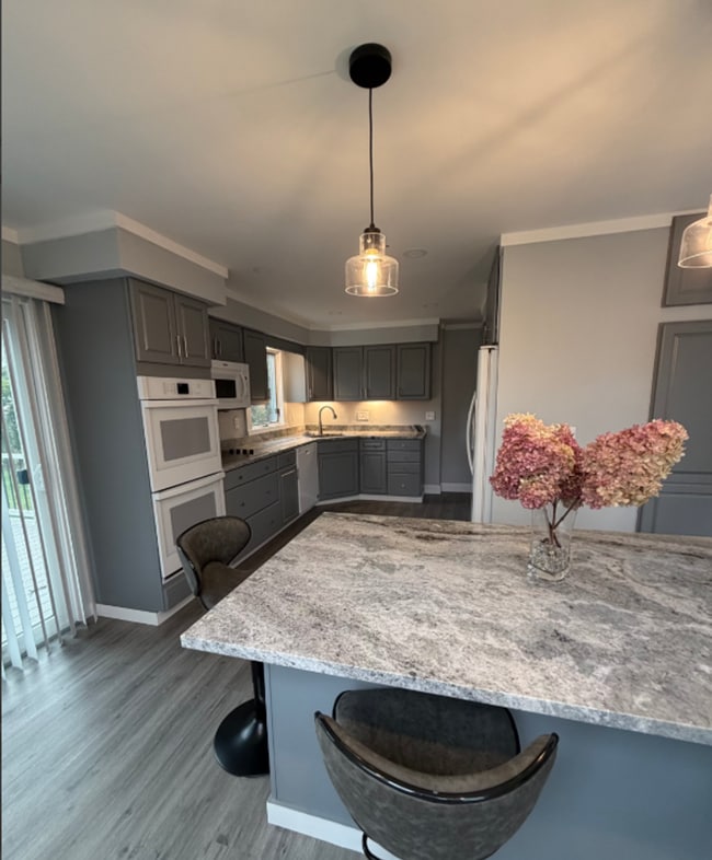 Building Photo - 148 Russells Mills Rd