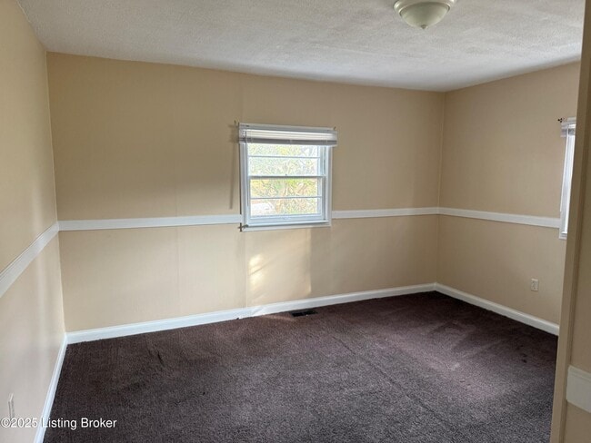 Building Photo - 1308 Chestnut St