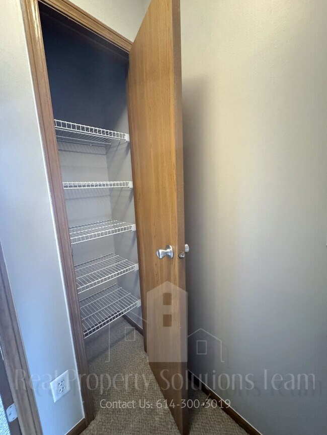 Building Photo - 1720 Messner Dr