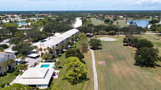 Building Photo - GORGEOUS 2 BEDROOM, 2 BATHROOM 1ST FLOOR CONDO LOCATED IN THE HIGHLY SOUGHT AFTER TENTH FAIRWAY A...