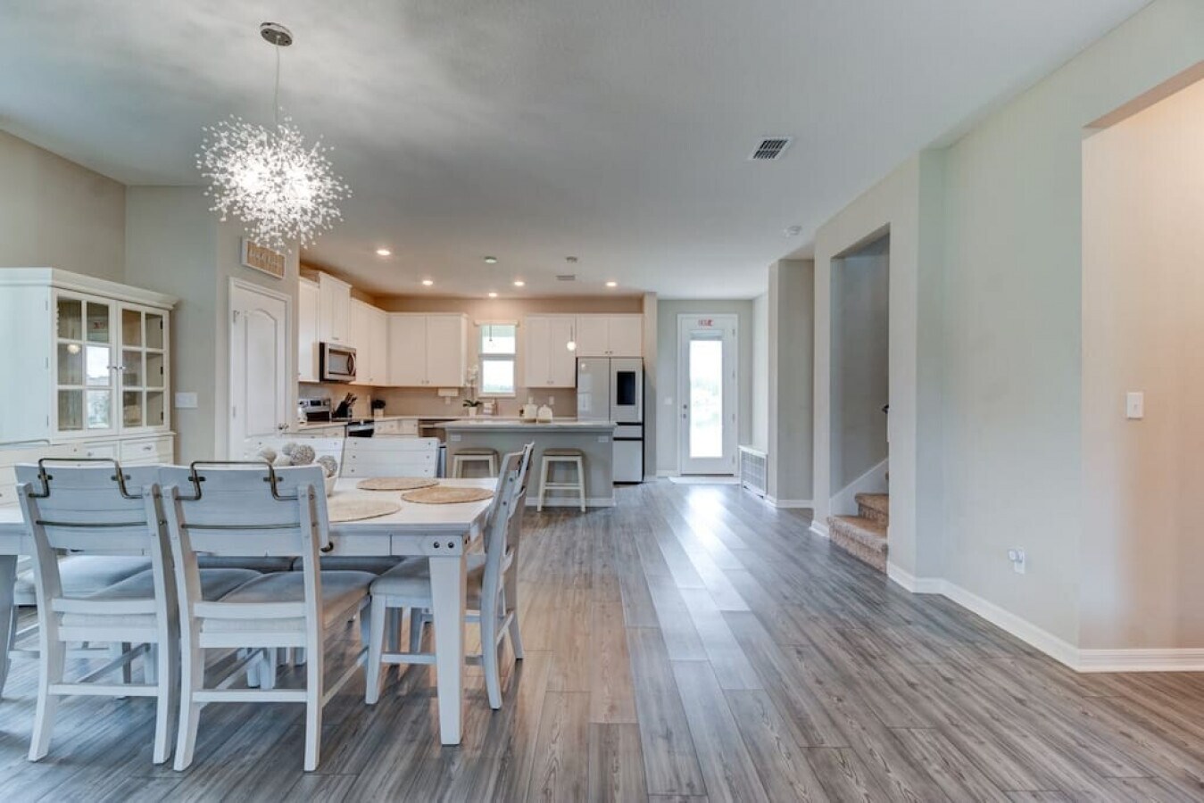 Great open floor plan - 509 Falcon Ridge Rd