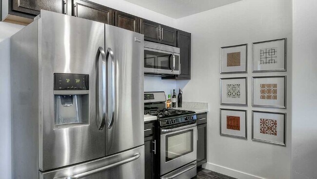 Building Photo - 51 N Voyager Ln
