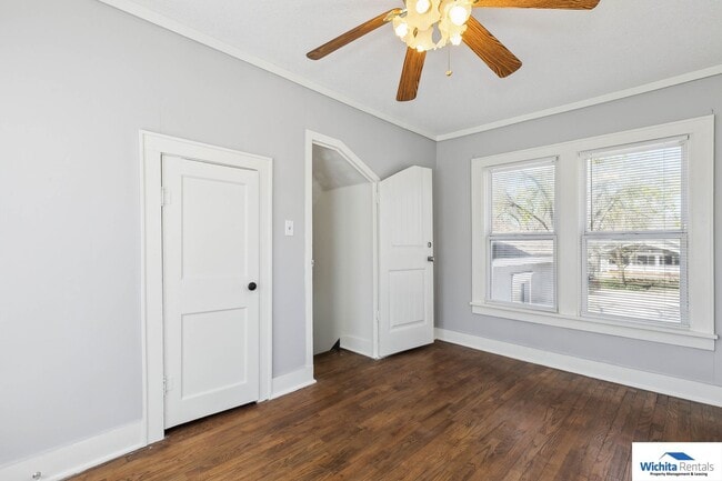 Building Photo - 2 bedroom 1 bath home