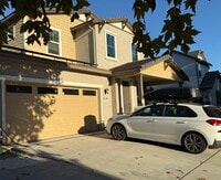 Building Photo - 829 Bamboo Dr