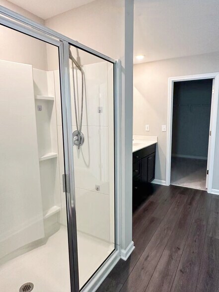 Building Photo - 4372 Grosbeak Dr