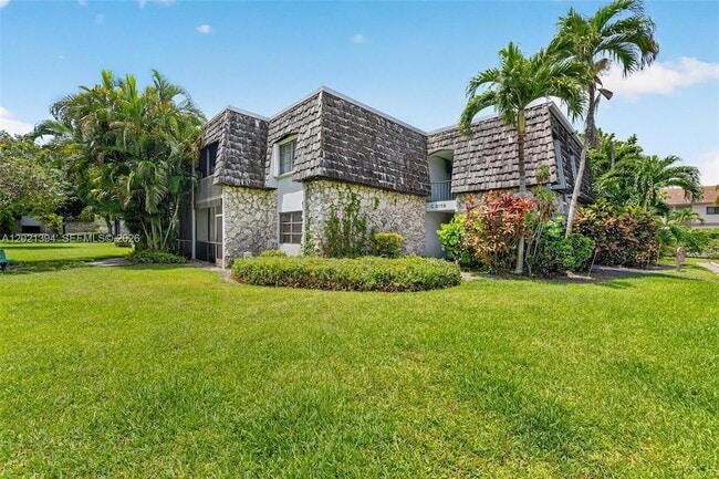Building Photo - 3119 Oakland Shores Dr