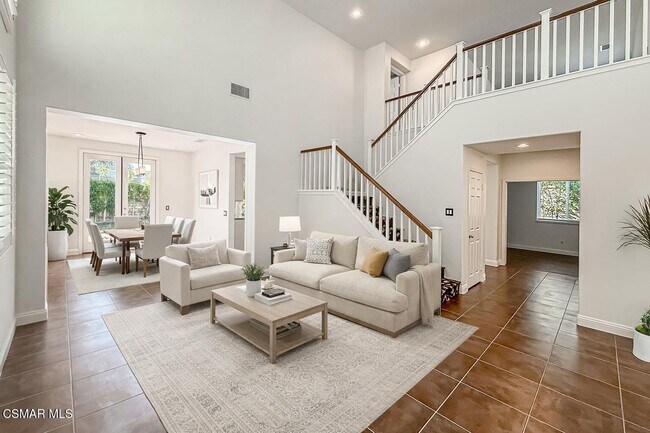 Building Photo - Beautiful Light and Bright Dos Vientos Home featuring 4 Bedrooms + 3 Bathrooms