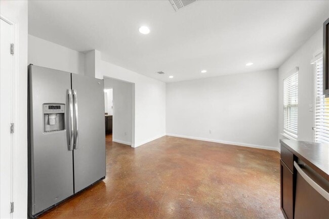 Building Photo - 4529 Kind Way