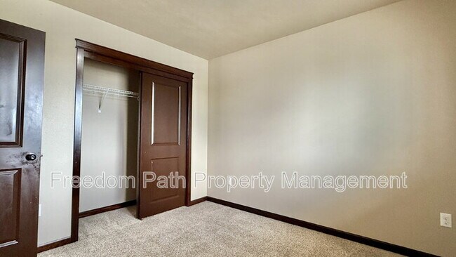 Building Photo - 13043 N Zodiac Loop