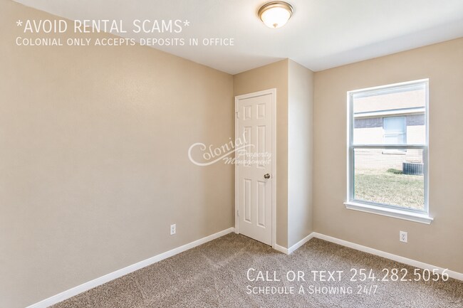Building Photo - 4308 Acorn Creek Trail