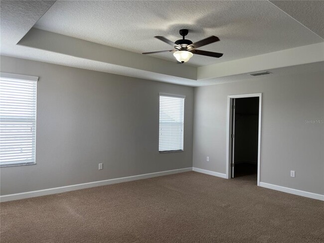Building Photo - 15168 Evergreen Oak Loop