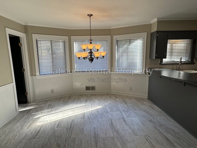 Building Photo - 3953 Sunflower Way NW