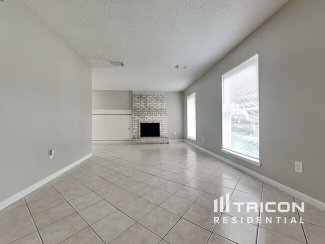 Building Photo - 7519 Lobera Dr