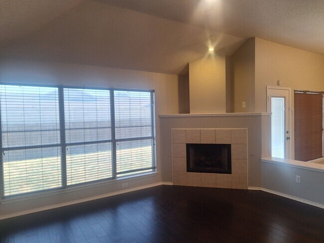 Building Photo - 3516 Paladin Pl