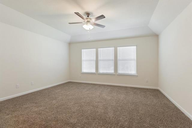 Building Photo - 3902 Oak Crk Cir