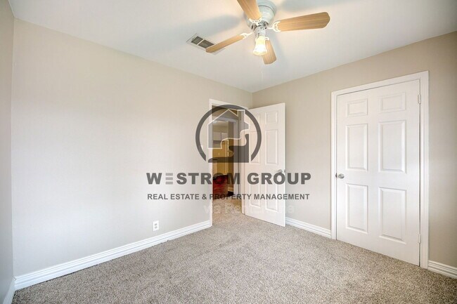 Building Photo - 3635 Rogene St