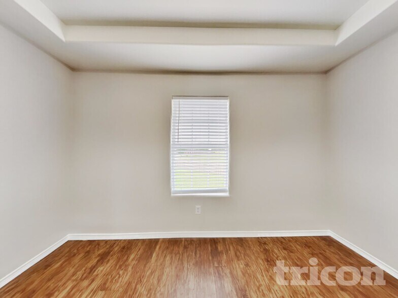 Building Photo - 5521 Rio Alamo St