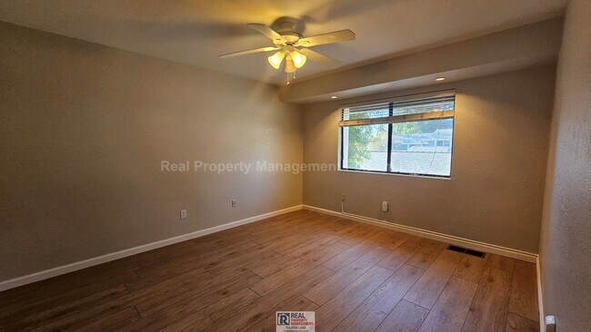 Building Photo - Coming Soon: Updated 2BR Townhome w/ Private Fenced Patio & Garage – Cameron Park