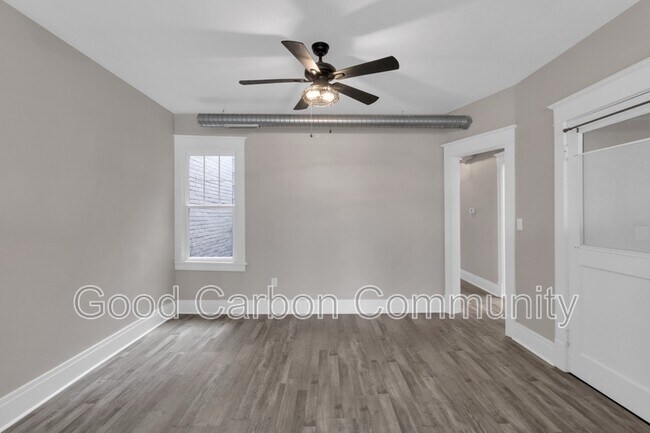 Building Photo - 1378 Hertel Ave