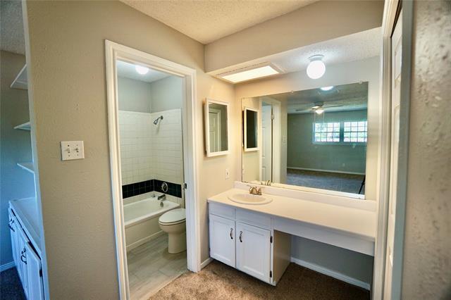 Building Photo - 4138 Buckthorn Ct