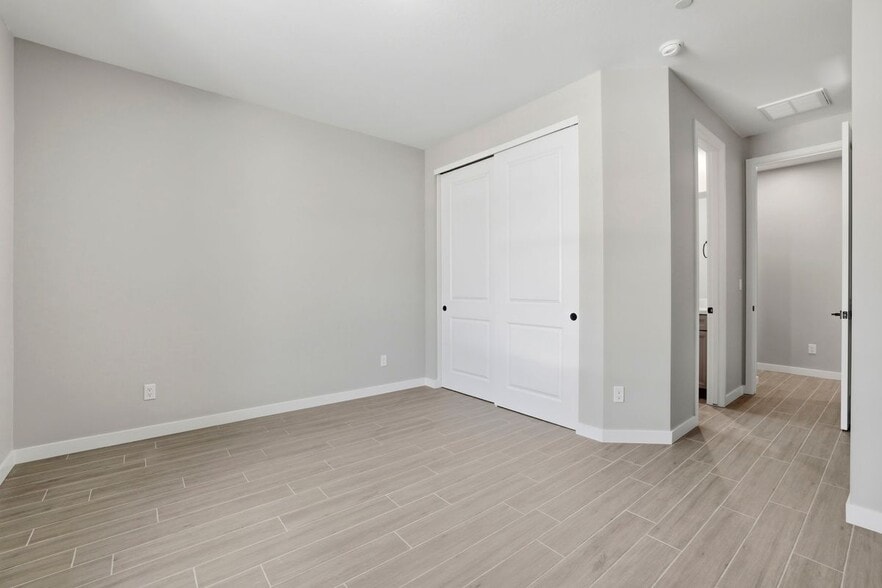 Building Photo - 941 Cumberwood Ct