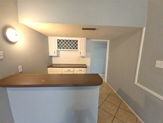 Building Photo - 3906 Postwood Dr
