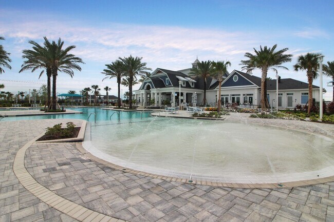Building Photo - Palmera at Wellen Park Annual Townhouse for Rent