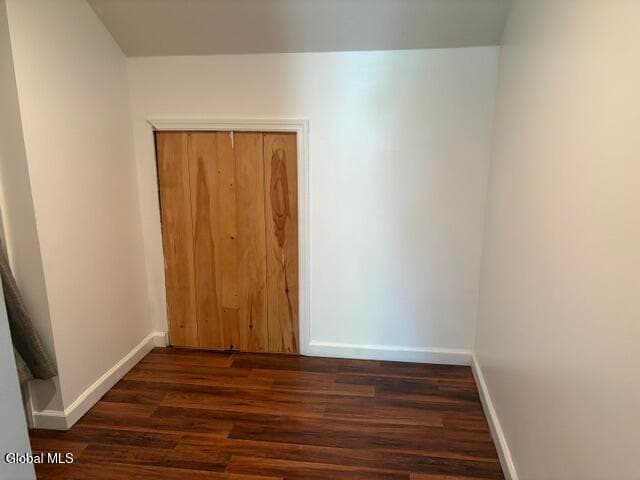 Building Photo - 252 Greenfield Ave