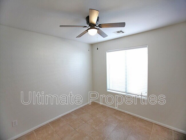 Building Photo - 25679 W Miami St