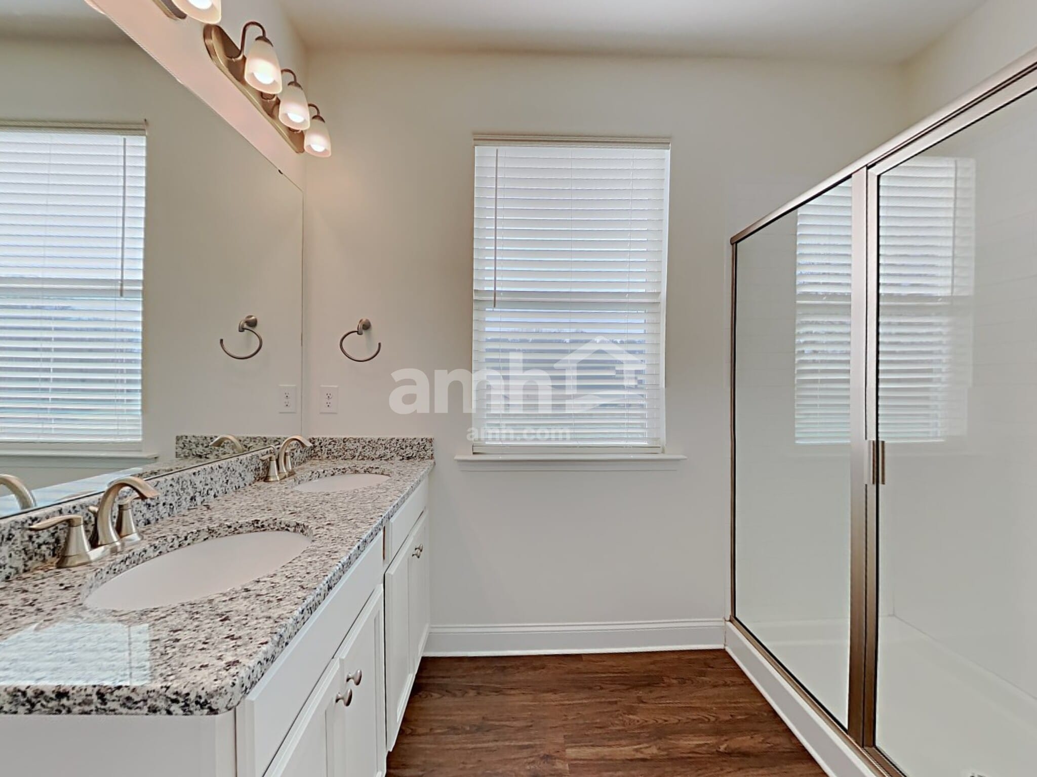 Building Photo - 115 Samara Ln