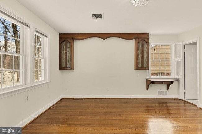 Building Photo - 2736 Stephenson Ln NW