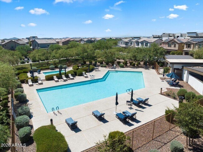 Building Photo - 6630 E Villa Rita Dr