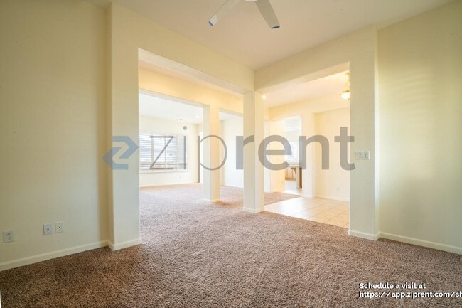 Building Photo - 100 Canterbury Ct