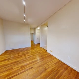 Building Photo - Flats on Comm