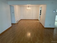 Building Photo - 80 Carriage Dr