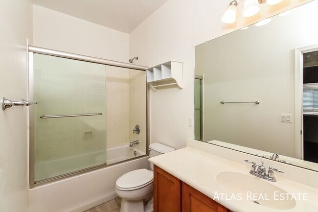 Building Photo - 9665 N Deimos Dr