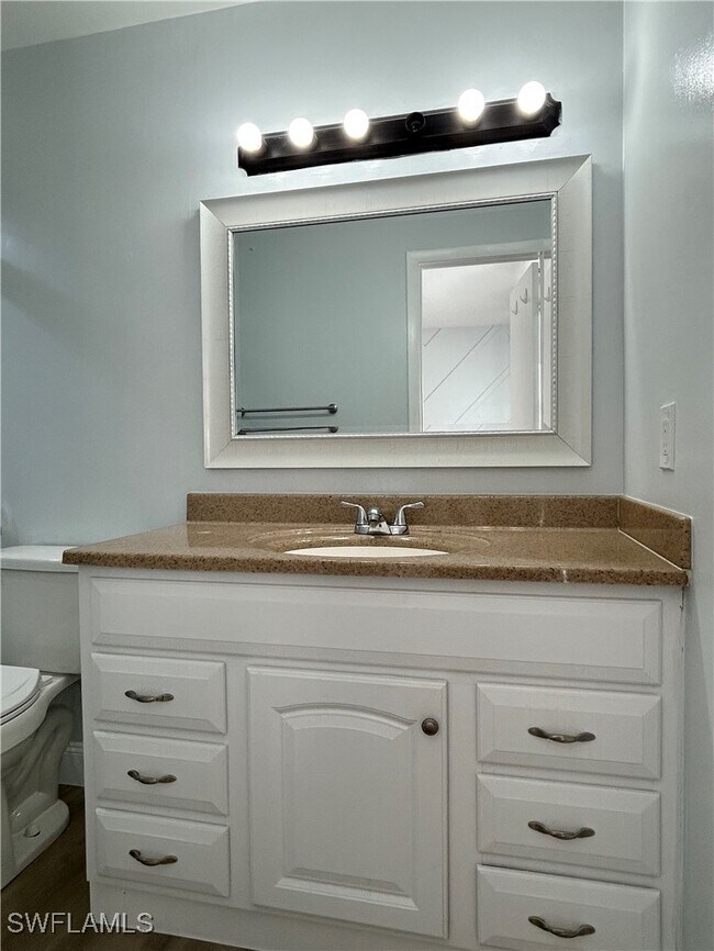 Building Photo - 1428 SE 20th Ave