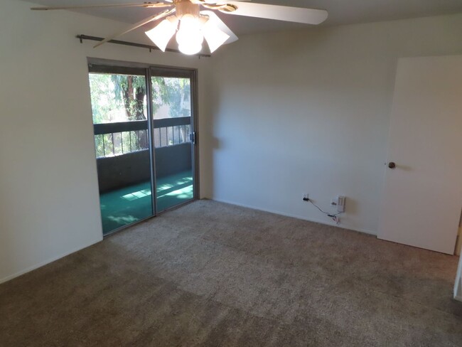 Building Photo - Mission Valley 3 Bedroom Condo