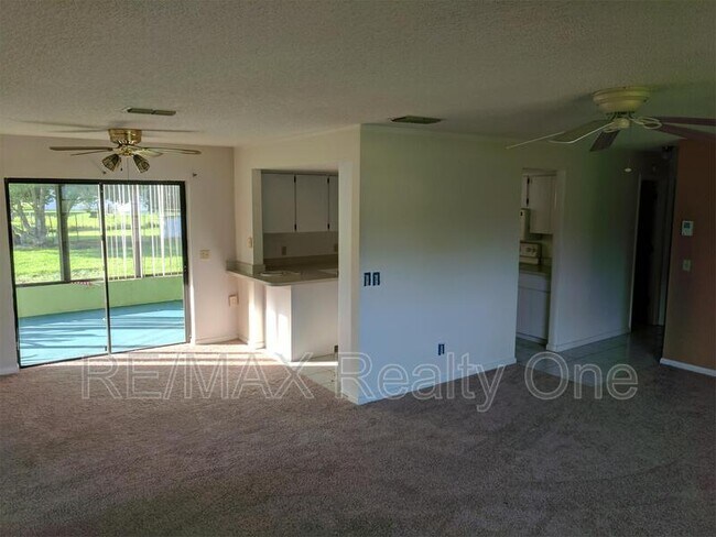 Building Photo - 3677 S Springbreeze Way