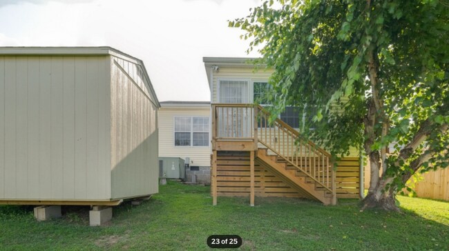 Building Photo - 305 Brittany Park Pl