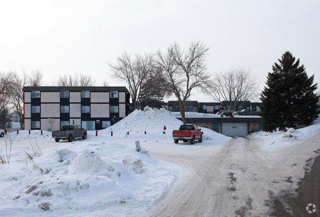 Building Photo - Park Island Apartments