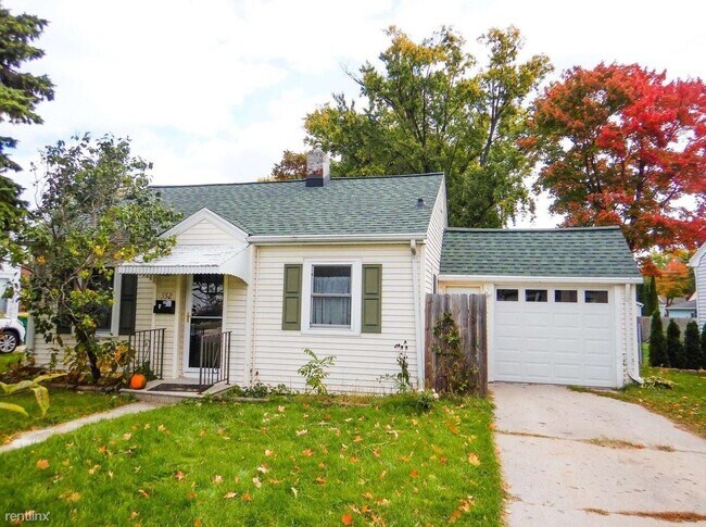 Primary Photo - 1 br, 1 bath House - 552 Proulx Street