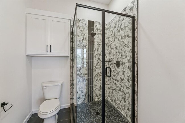 Building Photo - 18814 Selah Wy