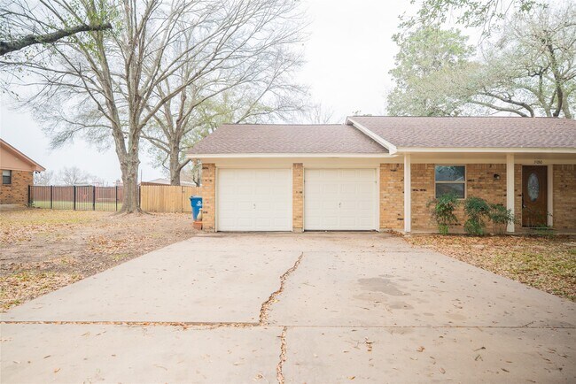 Building Photo - 3050 Orange St