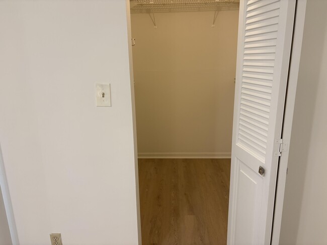 Building Photo - 2303 Lucaya Ln